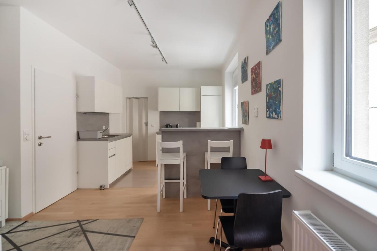 Im Herzen Von - Charmante Garconiere Apartament